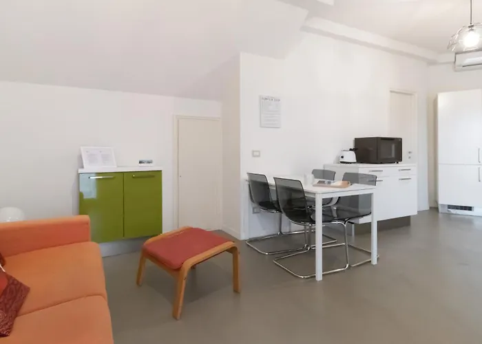 Lägenhet Italianway Easy - Plinio 64 Milano