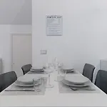 Italianway Easy - Plinio 64 Appartement