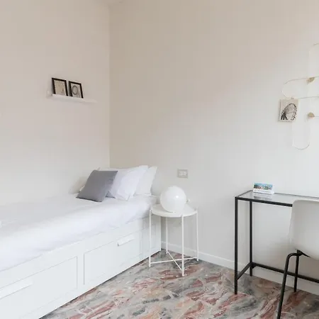 Italianway - Plinio 64 * Milano